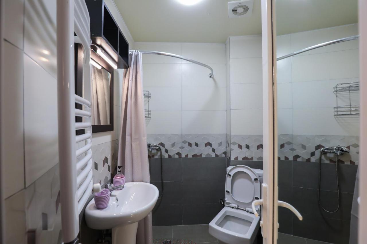קוטאיסי Hotel Sagu מראה חיצוני תמונה