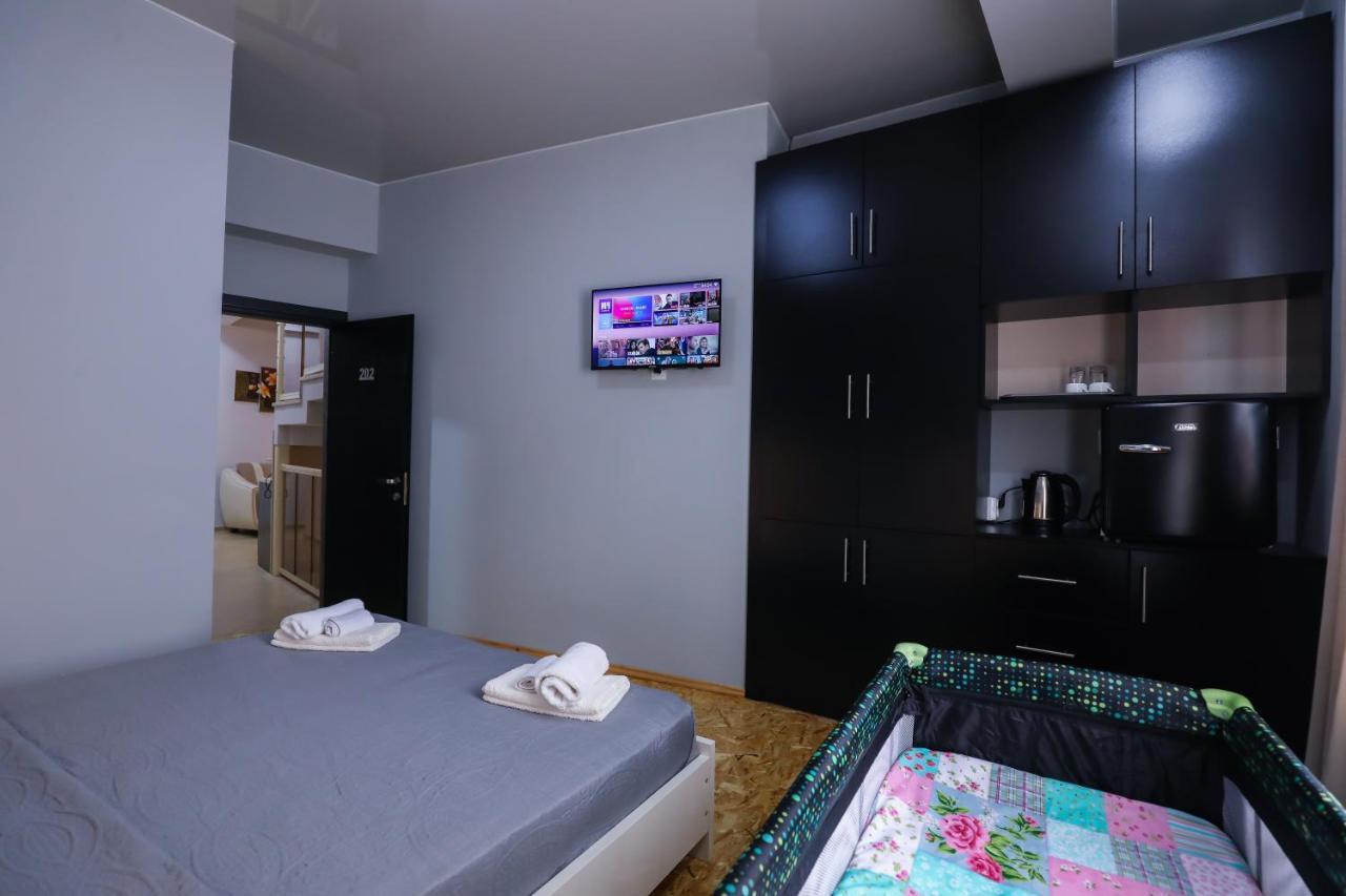 קוטאיסי Hotel Sagu מראה חיצוני תמונה